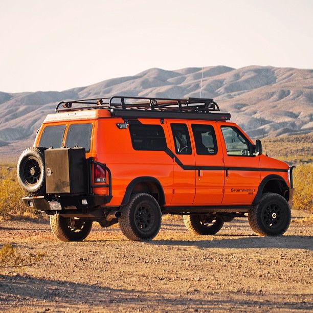 Ford E-Series photo 1insta.jpg