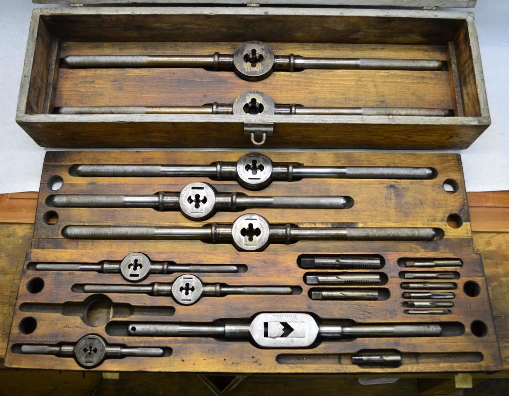 GREENFIELD LITTLE GIANT TAP & DIE TOOL SET & BOX, VTG ANTIQUE WELLS