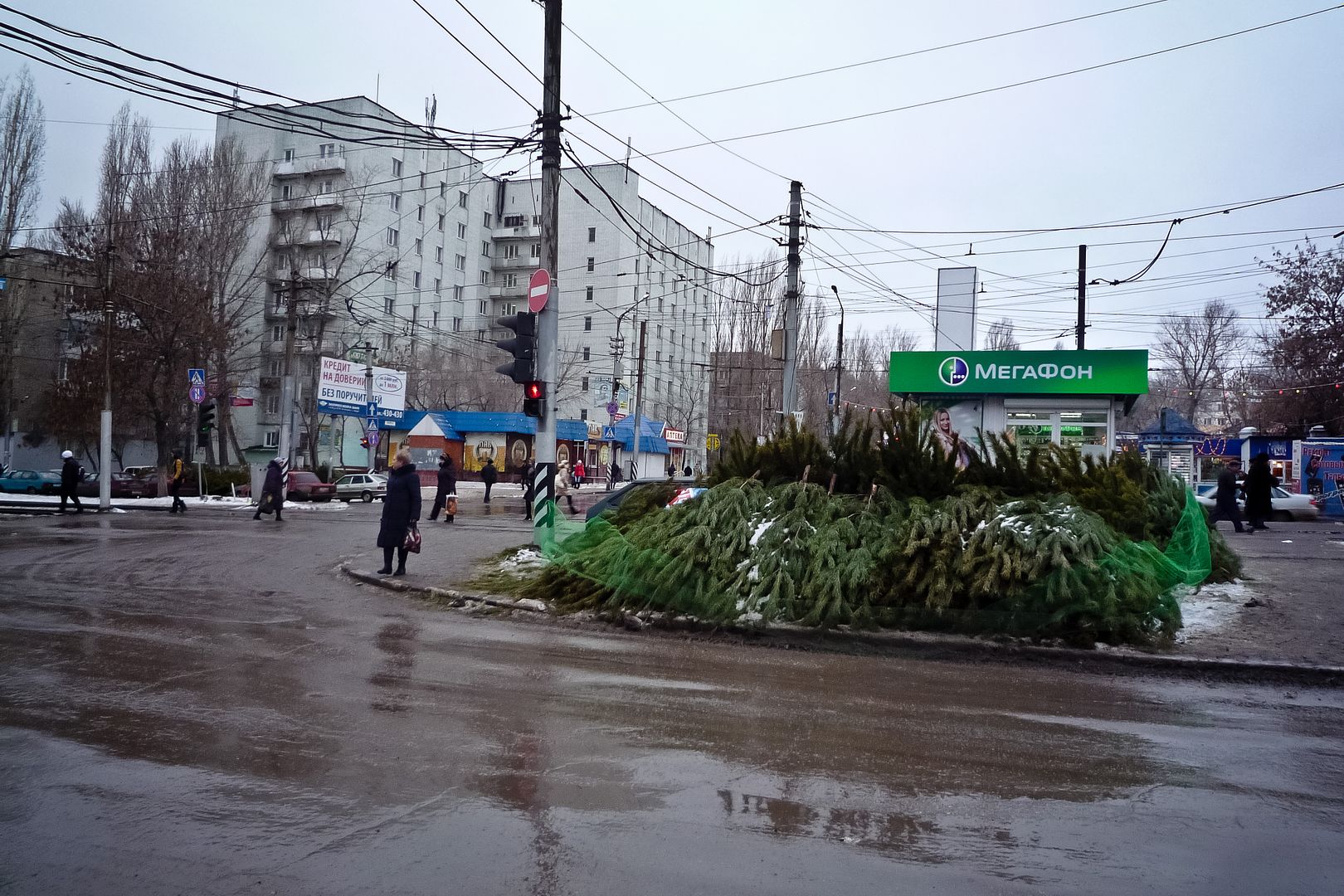 В поисках предпраздничного Саратова 