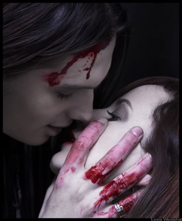 vampire love Pictures, Images and Photos