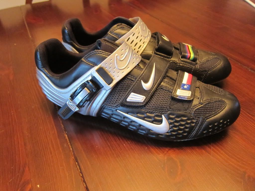stretching cycling shoes