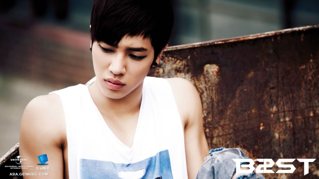 Kikwang With Glasses