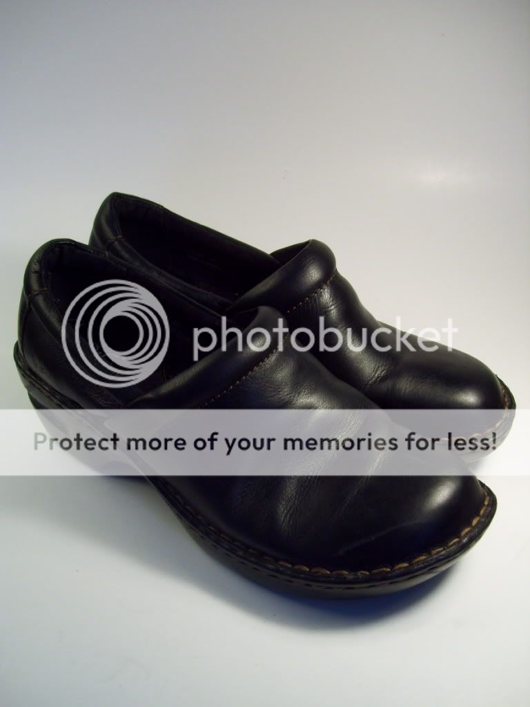 Born Womens Black Leather Slip  On Size 10 / 42 M  