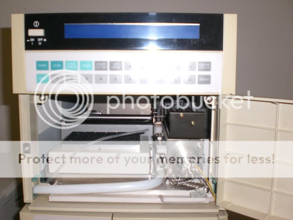 Hitachi HPLC Model 7000 Merck LaChrom